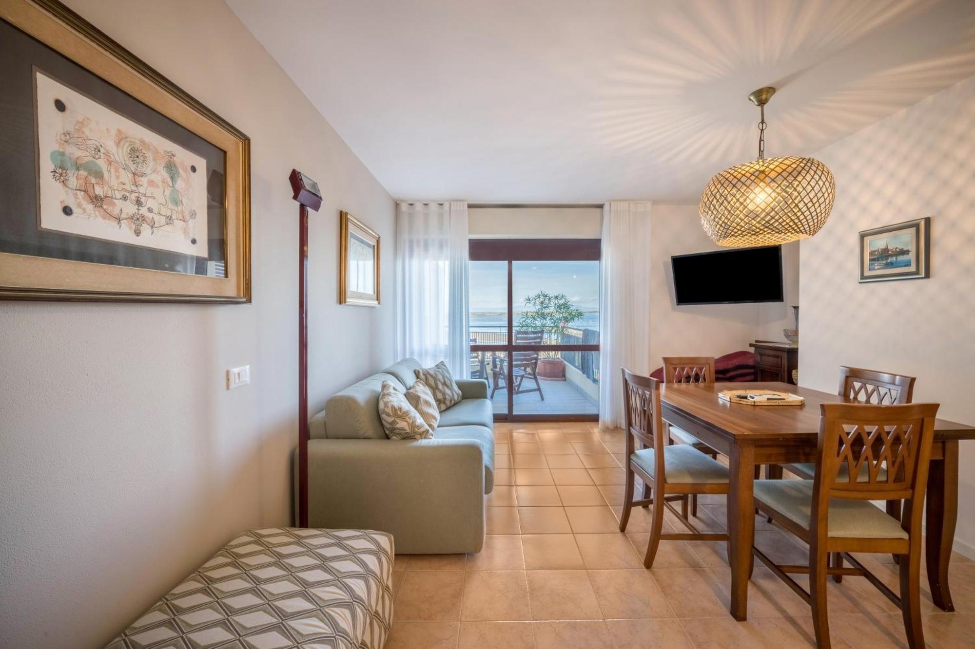 דירות ליגננו סביאדורו La Terrazza Sul Faro מראה חיצוני תמונה